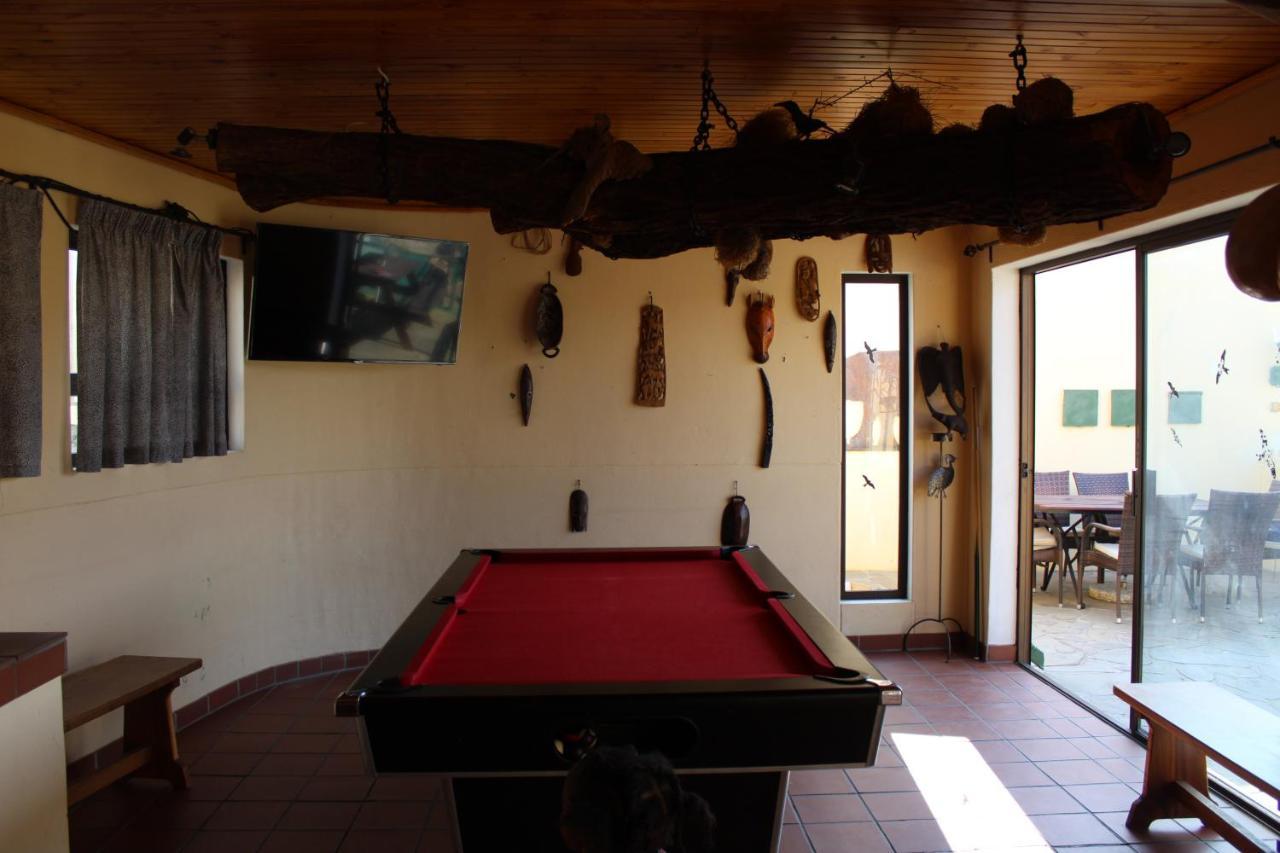 Onganga Hotel Pension Windhoek Exteriör bild